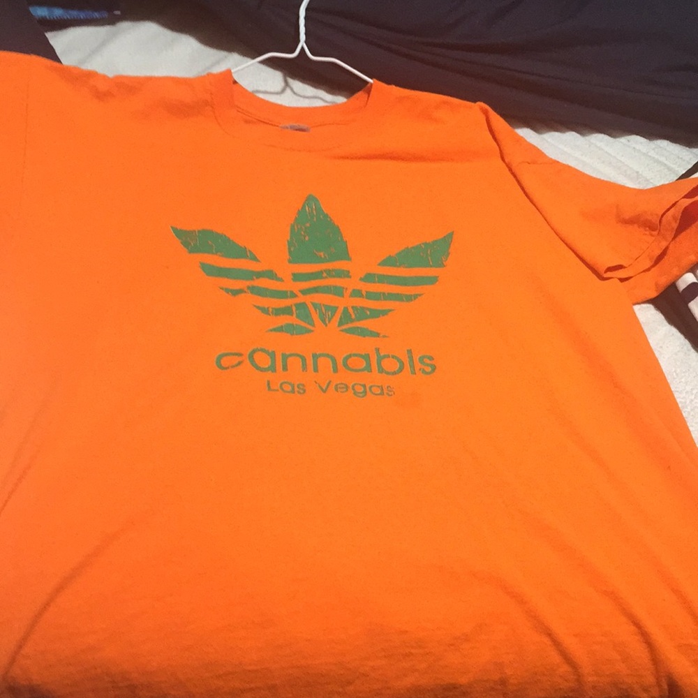 Men’s T-shirt